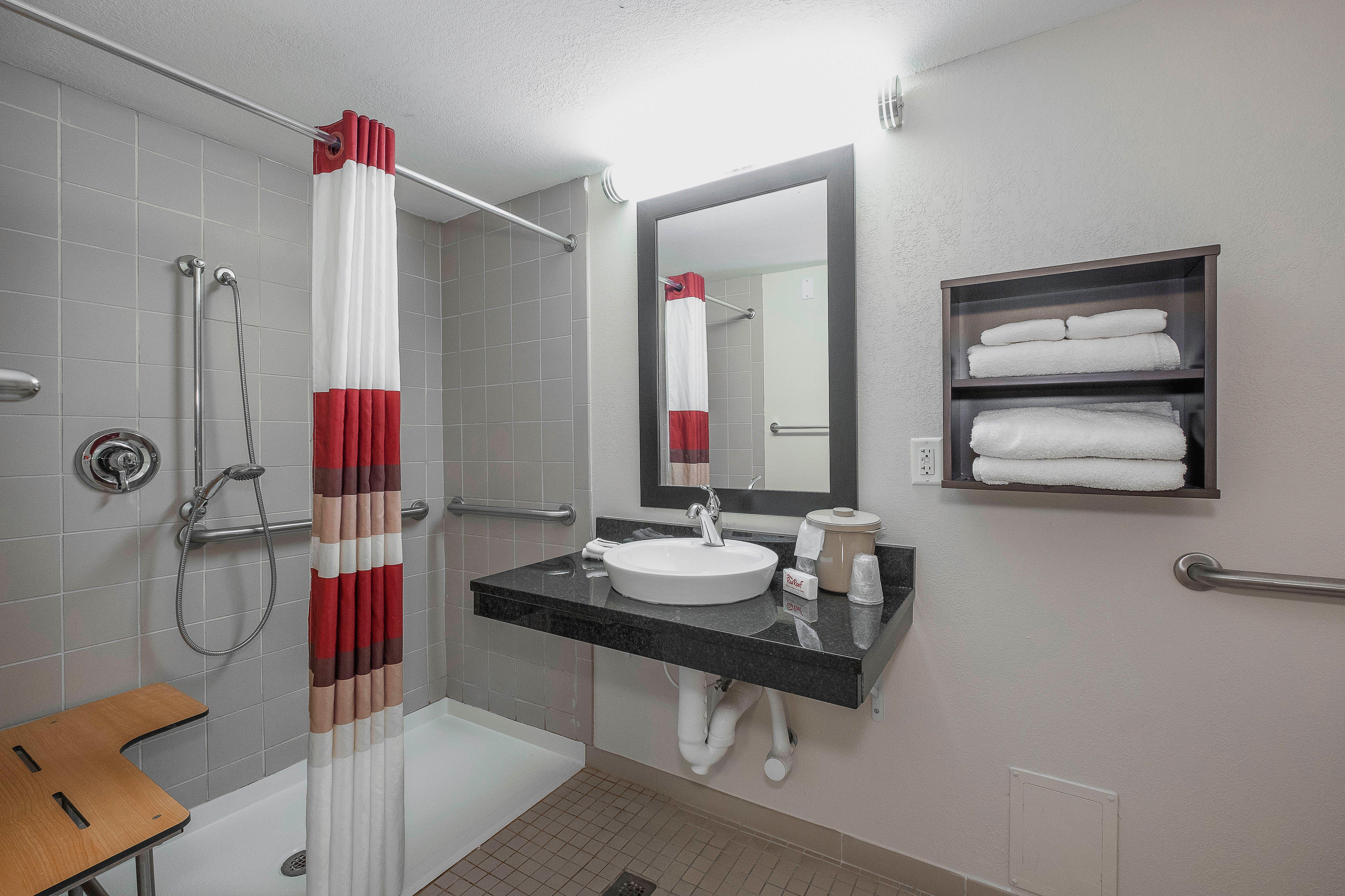 Red Roof Inn Roanoke Rapids Bagian luar foto